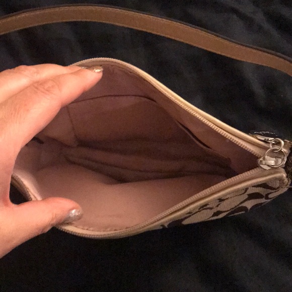 Coach wristlet - Picture 2 of 2